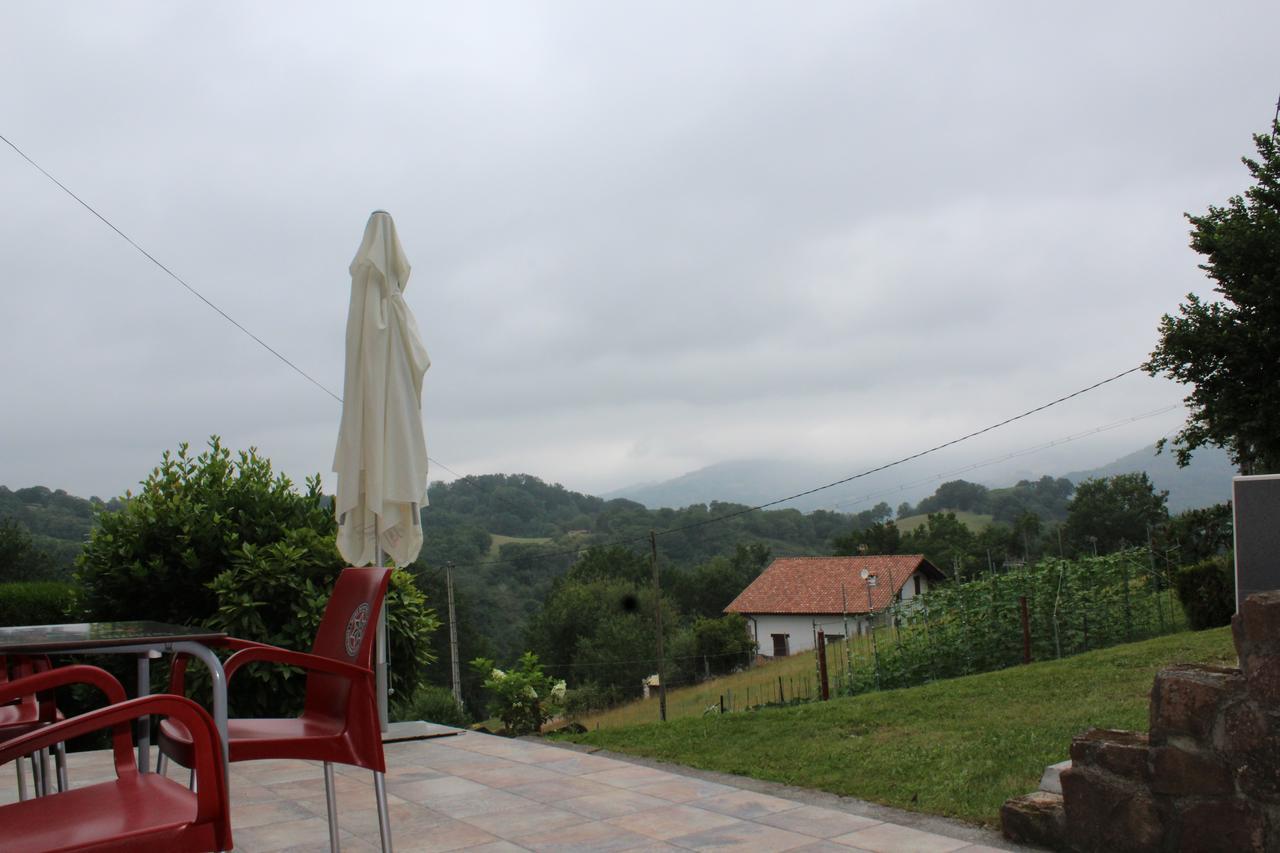 Apartamento Rural Oizalde エリソンド エクステリア 写真
